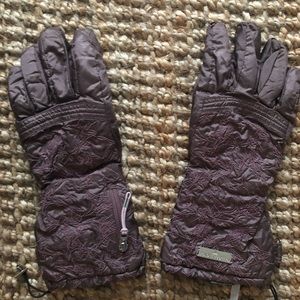 Stella McCartney for Adidas ski gloves